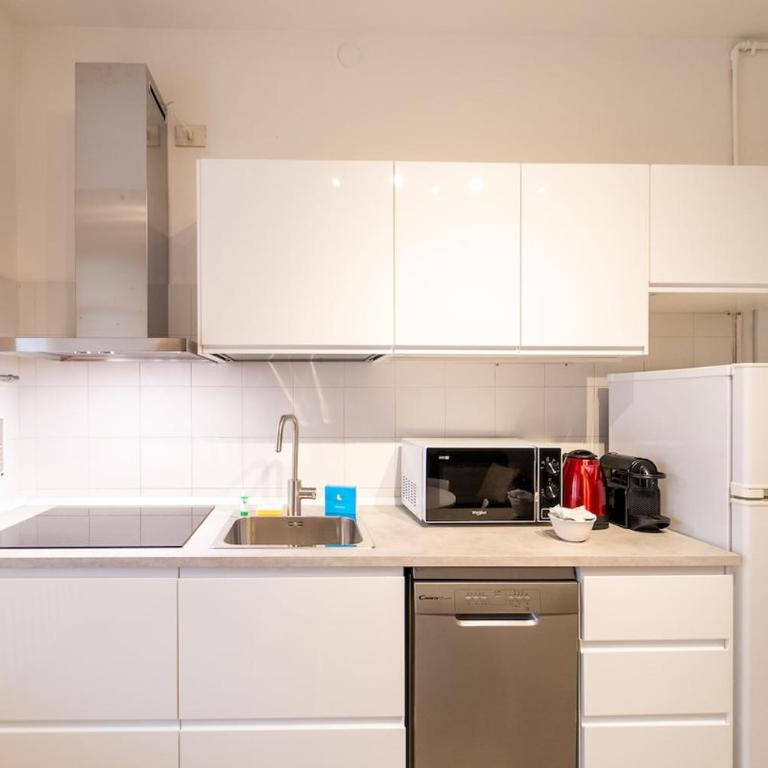 Apartament in the historic center of Como - One-Bedroom Apartment - 15