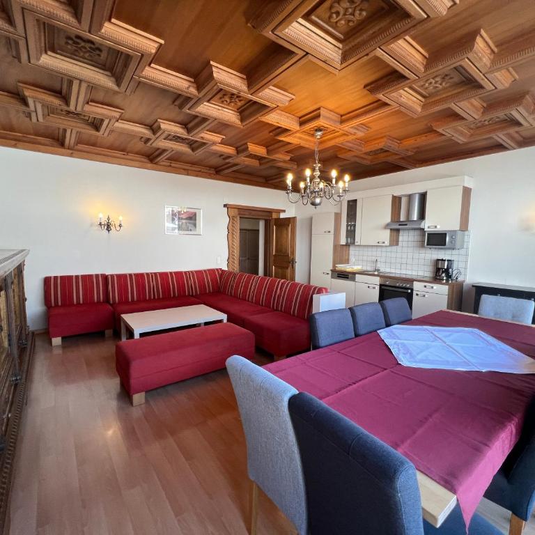 Schlossalm Appartement - Three-Bedroom Apartment (7 Adults) - 2
