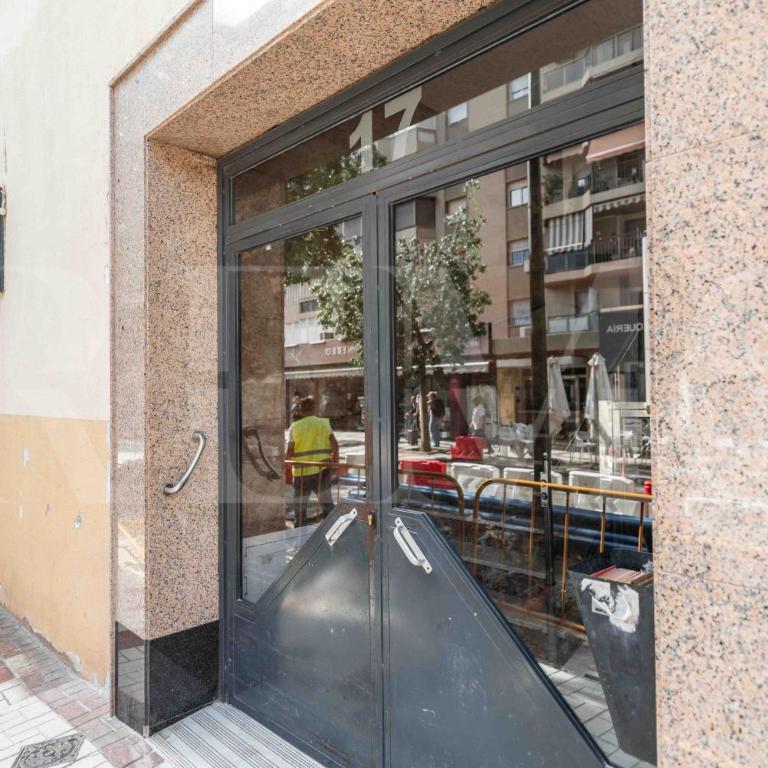 Minimalist Málaga City-Centre Apartment REMS - Studio Apartment - 20