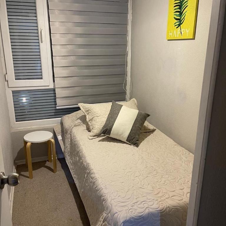 Departamento outlet Puerto Montt con estacionamiento - Three-Bedroom Apartment - 4
