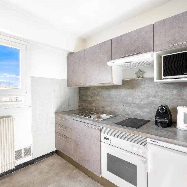 BnGo l Le Spacieux Cocon PartDieu l parking, balcon, 4p - One-Bedroom Apartment - 6