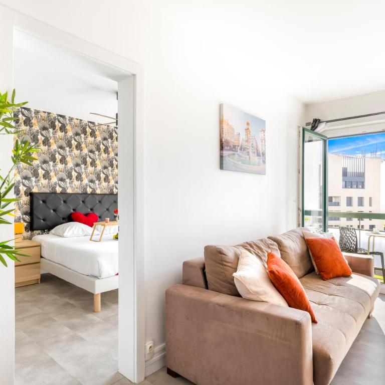 BnGo l Le Spacieux Cocon PartDieu l parking, balcon, 4p - One-Bedroom Apartment - 1