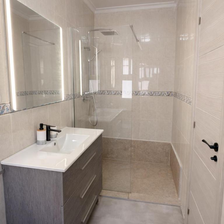Apartment on the beach of Albir - Apartamento de 2 dormitorios con vistas al mar - 14