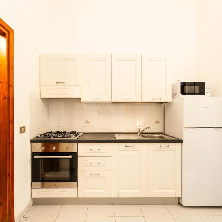 ISA-apartments with air conditioning and private outdoor space in San Teodoro - Appartamento con 2 Camere da Letto - 16
