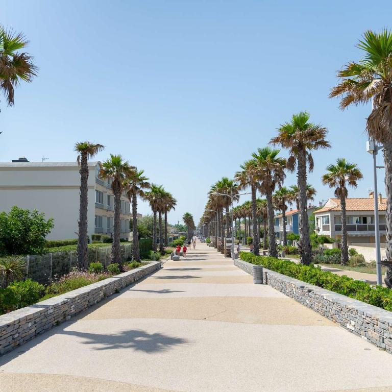 Duplex à 40m de la plage avec garage, grande terrasse et animaux acceptés - FR-1-387-42 - Appartement (6 Adultes) - 13