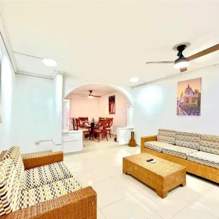 Apartamento en Cartagena Manga 3 Habitaciones - Bahia - Apartment - 1
