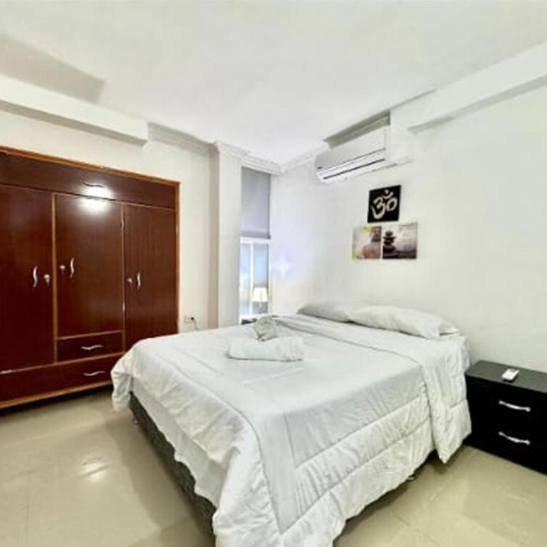 Apartamento en Cartagena Manga 3 Habitaciones - Bahia - Apartment - 13