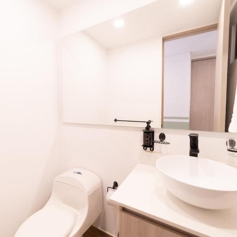 NOK Panoramic 3 BR in Laureles Medellin - Apartment - 8