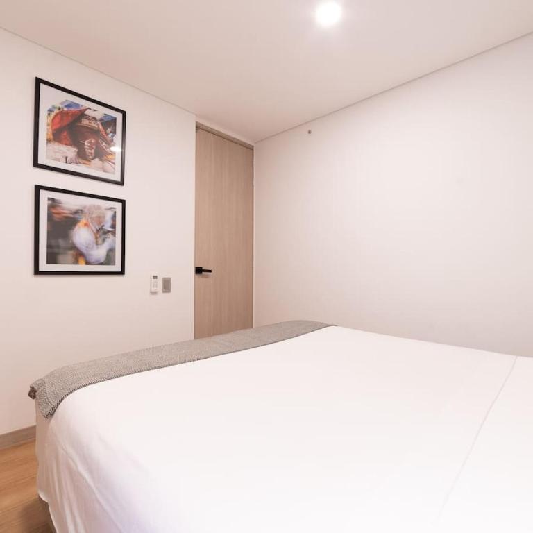 NOK Panoramic 3 BR in Laureles Medellin - Apartment - 19