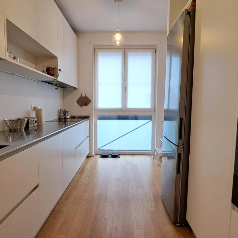 M4 Tolstoi - Tolstoj Suite -110mq - 3 camere 2 bagni -Navigli- Linate - Appartamento con 3 Camere da Letto - 5