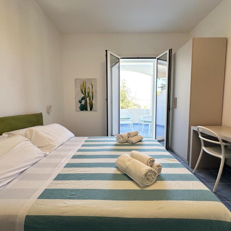 ItineraBaiaVerde Rooms & Breakfast - Camera Tripla con Balcone - 5