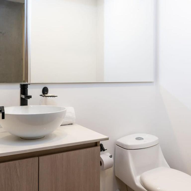 NOK Cozy 3 BR with Balcony in Laureles Medellin - Apartment - 7