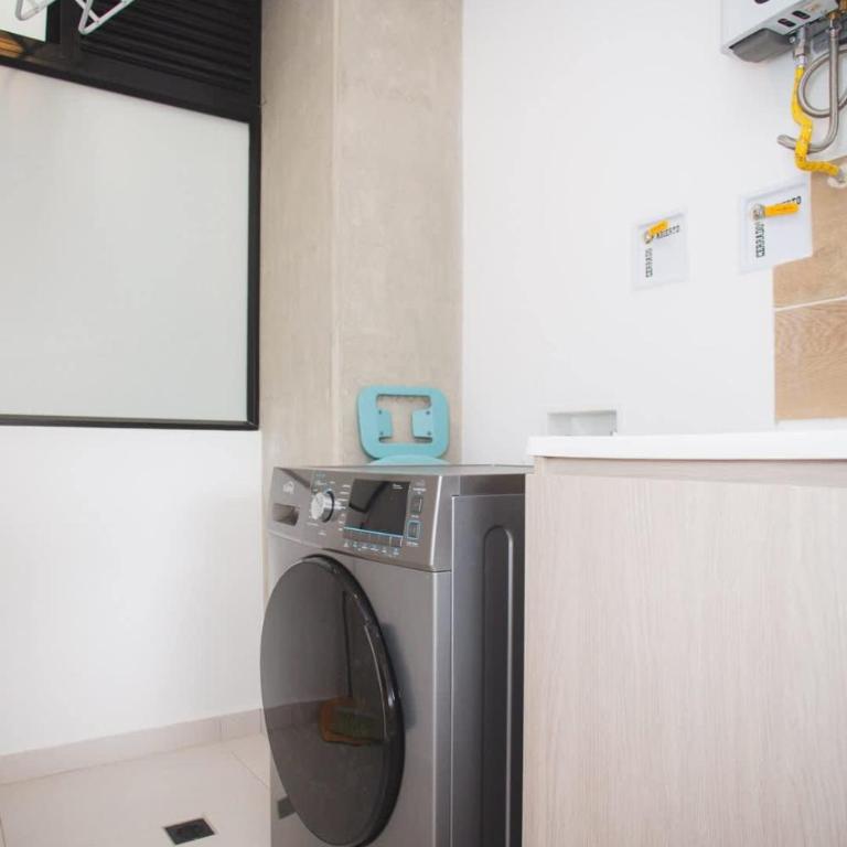 NOK Amazing with Balcony 3 BR in Laureles Medellin - Apartment - 17