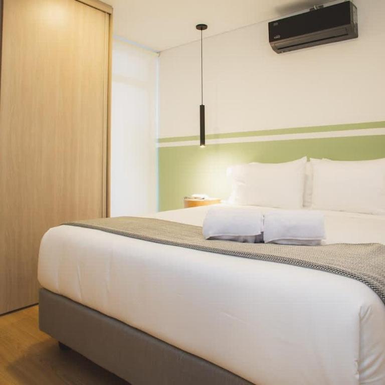 NOK Cool 3 BR With Balcony in Laureles Medellin - Apartment - 24