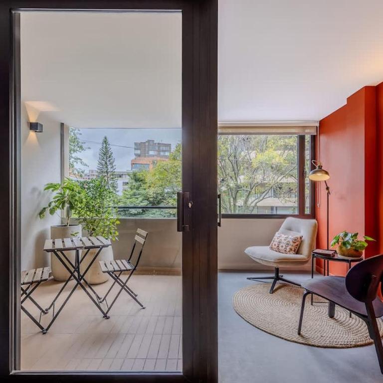NOK 1BR Loft with Private stylish Balcony - Apartamento - 4