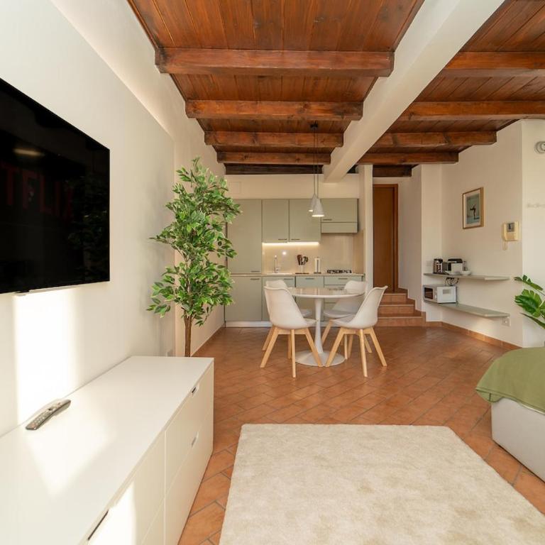 Bright apartment with private garage - Appartamento con 1 Camera da Letto - 15
