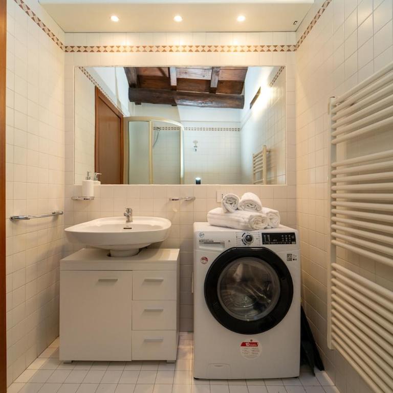 Bright apartment with private garage - Appartamento con 1 Camera da Letto - 36