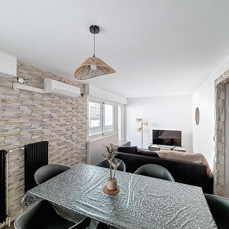 Appartement lumineux 3 chambres BD Lafayette - Appartamento con 3 Camere da Letto - 13