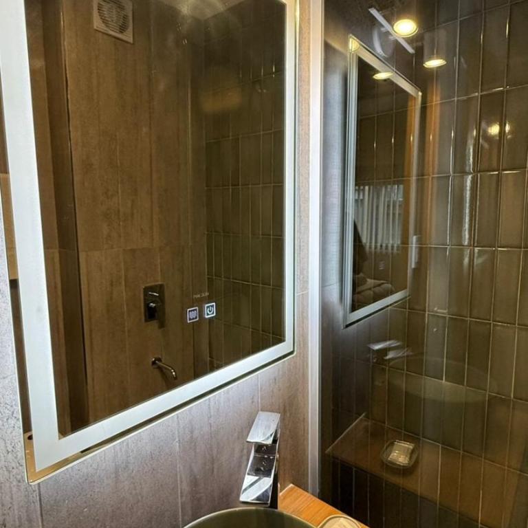Modern 2-room new with balcony downtown area - One-Bedroom Apartment - 3
