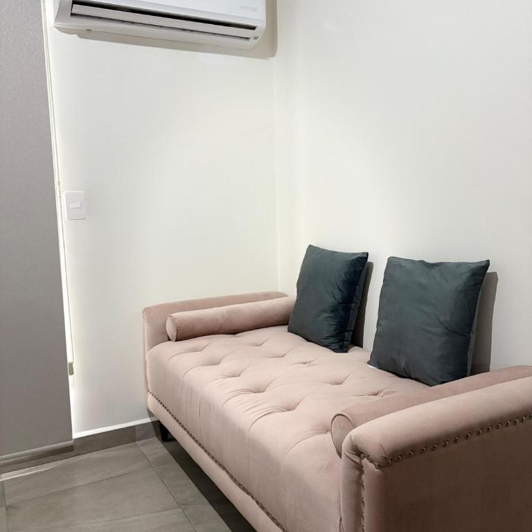 Comfortable Flat between Mitras and Alameda - Two-Bedroom Apartment - 4