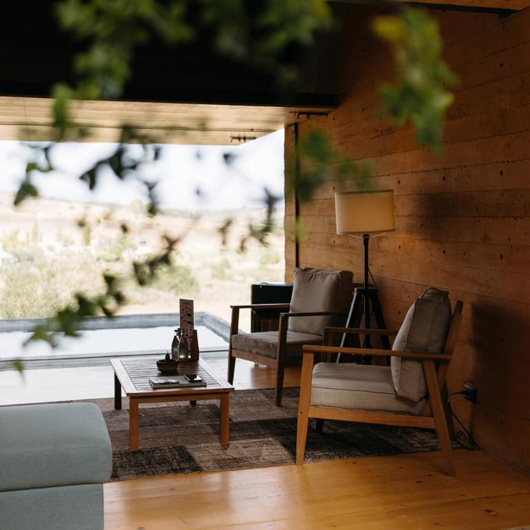 Hotel Cuatro Cuatros - Suite with Private Pool - 13