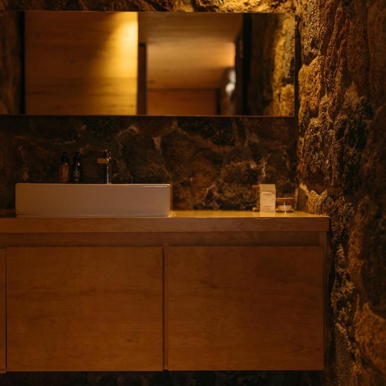 Hotel Cuatro Cuatros - Suite with Private Pool - 11