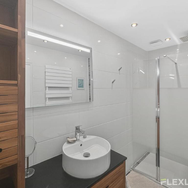 Spacieux T2 à 1 minute à pieds de la gare montparnasse - Appartement - 12