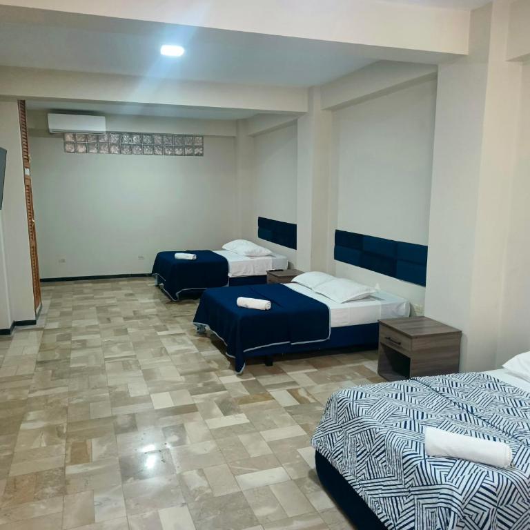 OCEANIk SUITES & HOTEL - Habitación Cuádruple Confort - 5