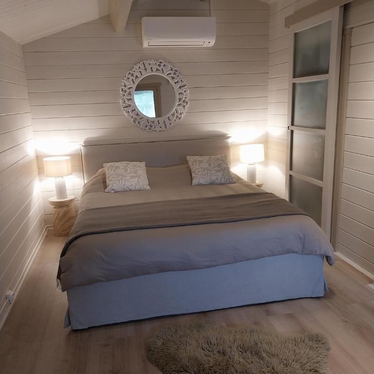 Chalet cosy avec terrasse & hamac, calme, proche plage, parking, NC Properties - Chalet con 1 Camera da Letto - 6