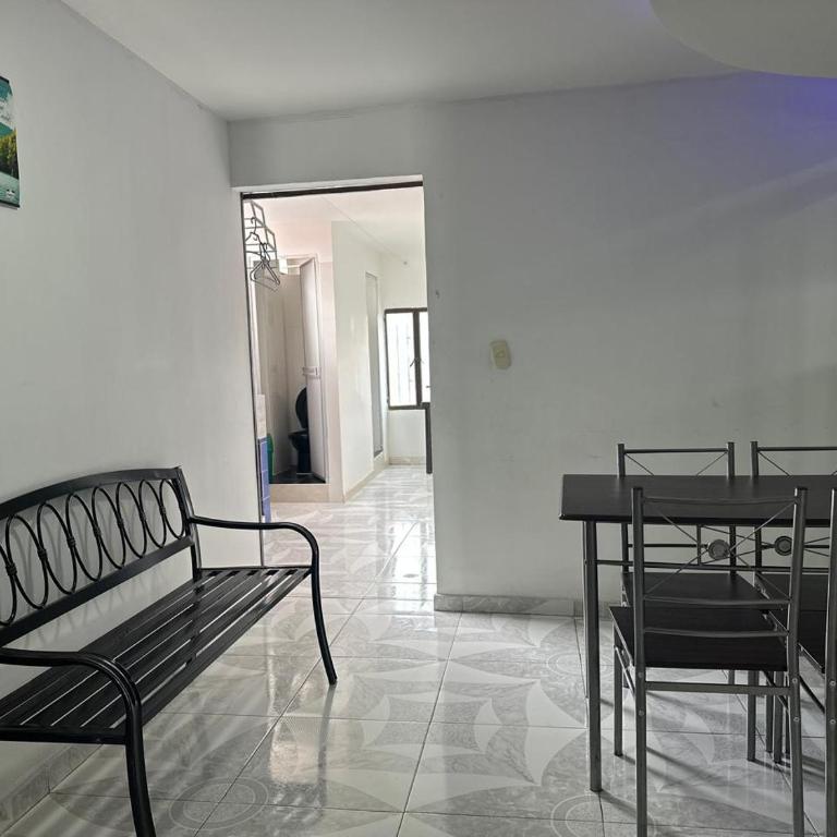 apartamento frente al terminal de pitalito - Apartamento de 2 dormitorios - 11