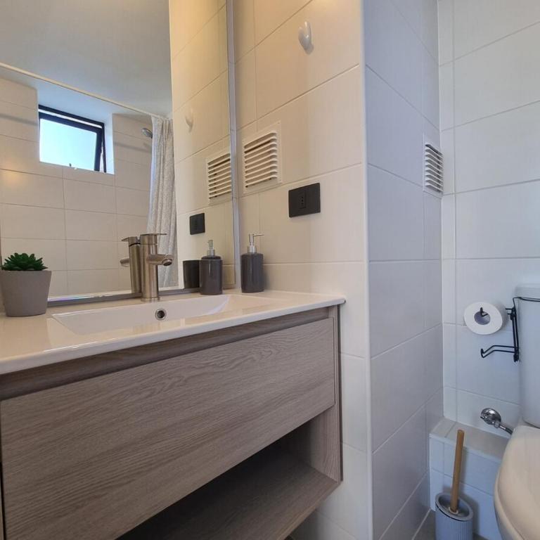 Espacioso 2D2B ideal para familias o negocios en Concepcion - Two-Bedroom Apartment - 11