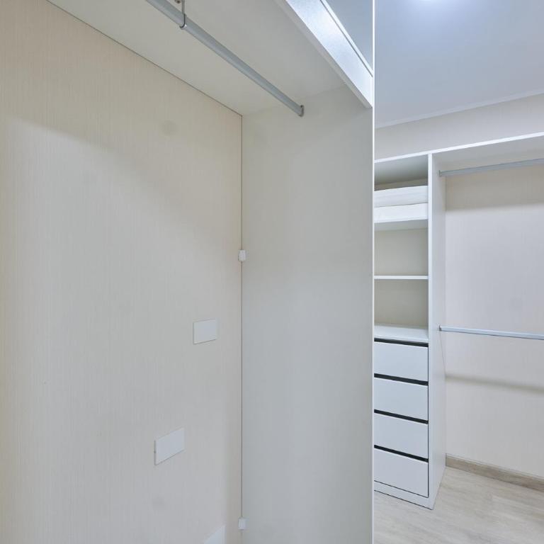 Larco 971 Luxury Stays by Geko - Three-Bedroom Apartment - 9