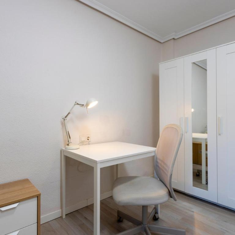 Acogedor apartamento en Valencia cerca de la playa - Apartamento de 3 dormitorios - 10
