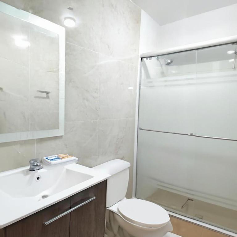 Costanera Tourist Free Parking 3B 708 - Three-Bedroom Deluxe Apartment - 6
