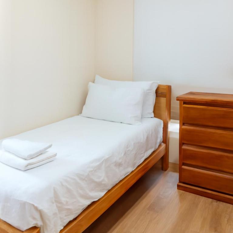 Costanera Tourist Free Parking 3B 708 - Three-Bedroom Deluxe Apartment - 16