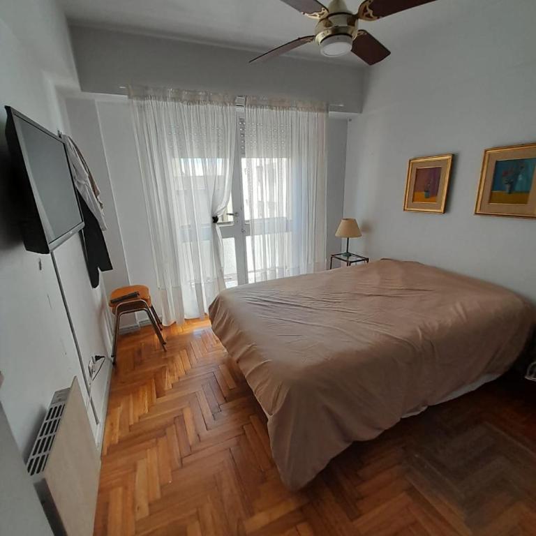 2 ambientes c cochera a 100 metros del mar Edificio estrella de mar - One-Bedroom Apartment with Balcony - 3