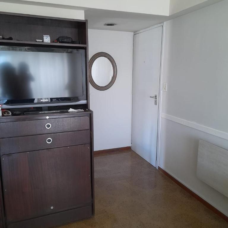 2 ambientes c cochera a 100 metros del mar Edificio estrella de mar - One-Bedroom Apartment with Balcony - 5