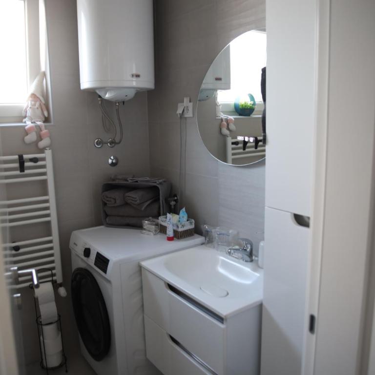 SWEET STUDIO Apartment - One-Bedroom Apartment - 34