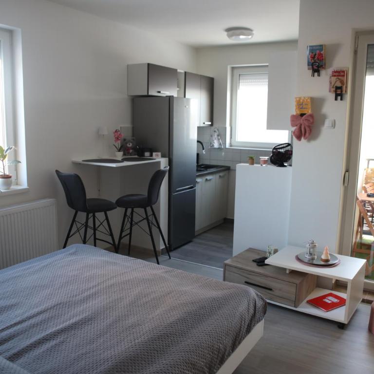 SWEET STUDIO Apartment - One-Bedroom Apartment - 19
