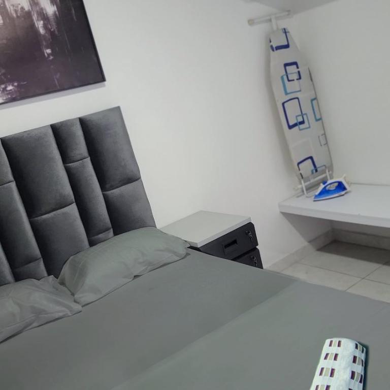 Alojamiento Nuevo, muy cerca de CC y Via al Aeropuerto - Apartamento de 2 dormitorios - 16