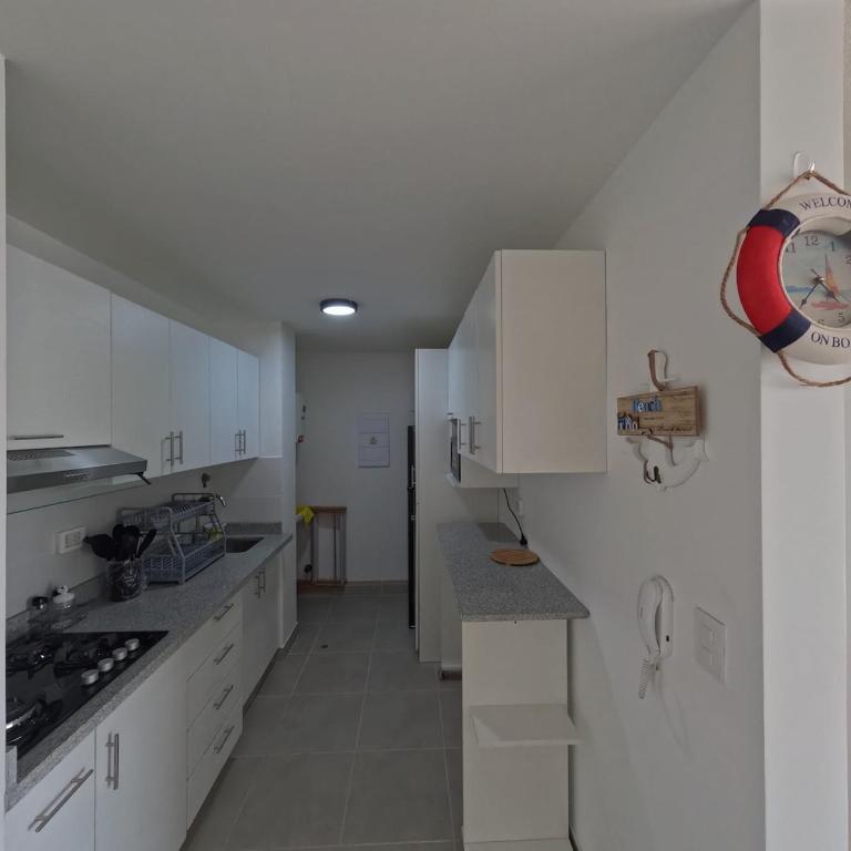 Apartamento nuevo en San Bartolo con vista al mar - Three-Bedroom Apartment - 25