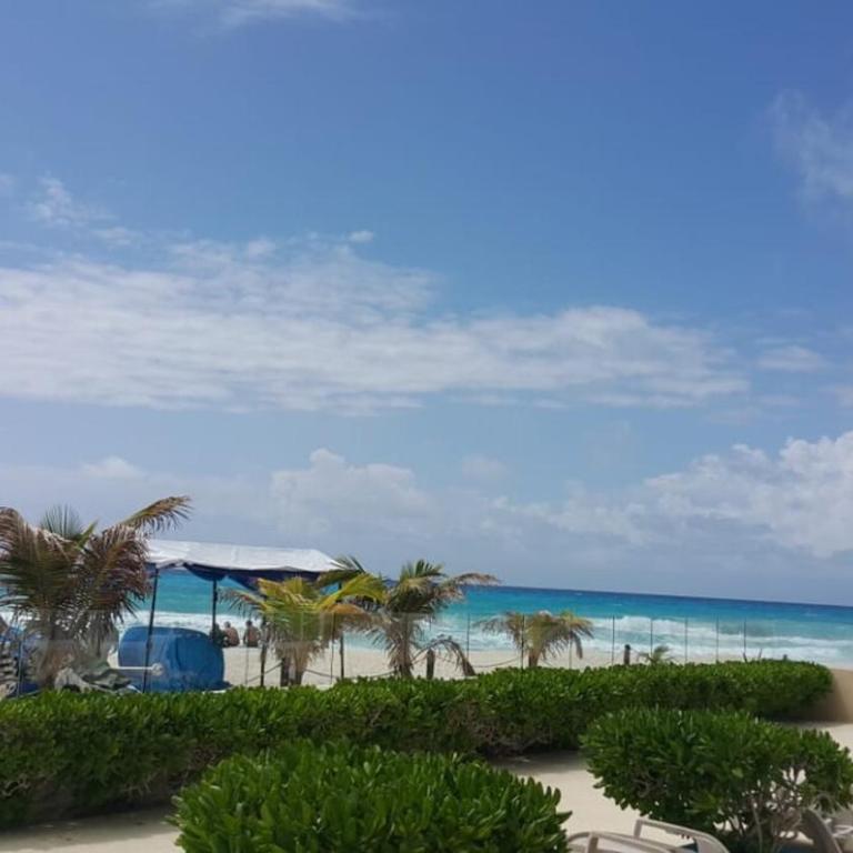 Salvia Beach Front Condo in Cancun's Hotel Zone - One-Bedroom Apartment - 21