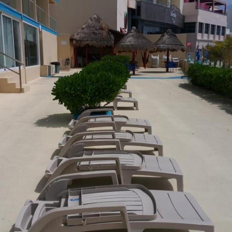 Salvia Beach Front Condo in Cancun's Hotel Zone - One-Bedroom Apartment - 24