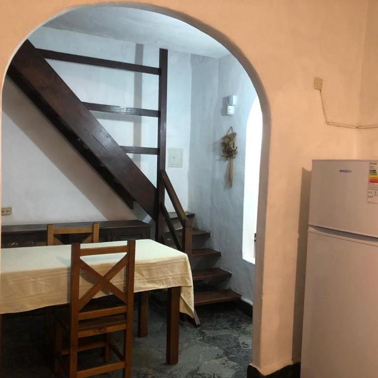 Casa de Valeria - Three-Bedroom House - 8