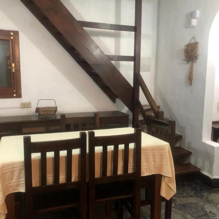 Casa de Valeria - Three-Bedroom House - 12