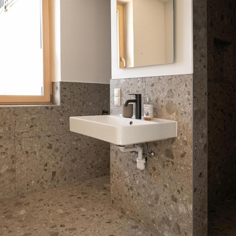 Haus Gerti - Apartment mit 1 Schlafzimmer und Balkon - 11