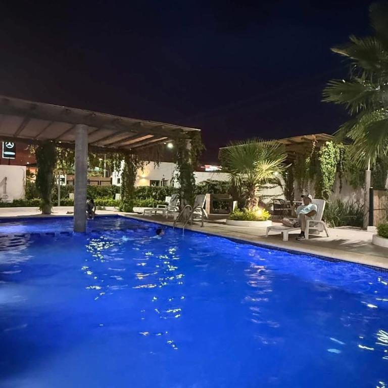 Depa Palmeras Adora Mazatlán - Apartamento de 2 dormitorios - 70