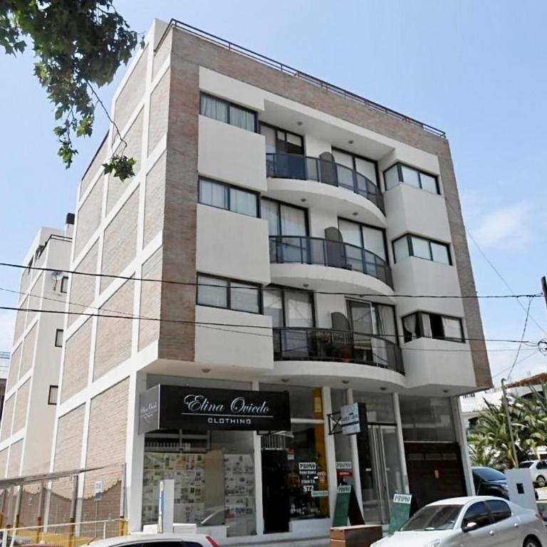 Edificio Panorámico - Apartamento - 1