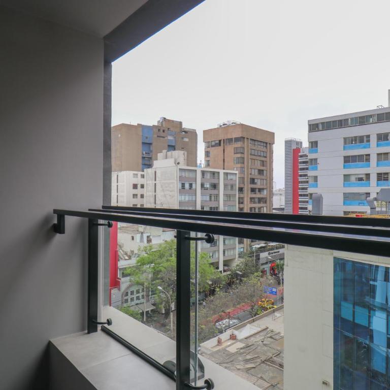 Larco Residence in the Heart of Miraflores by Wynwood House - Two-Room Apartment - 20