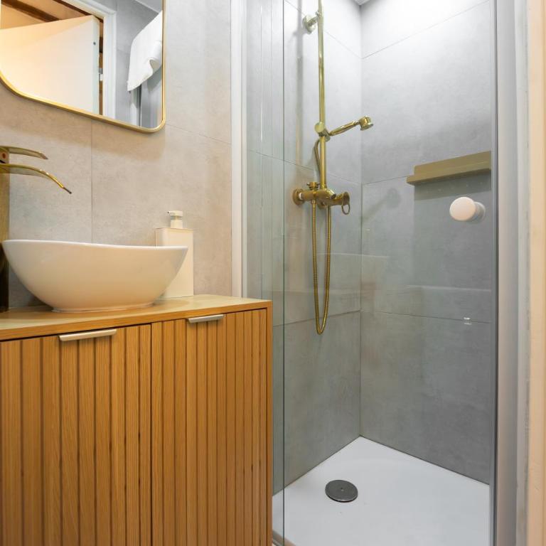 Le Velours - Centre Ville - Calme - Cosy - Appartement 1 Chambre - 34